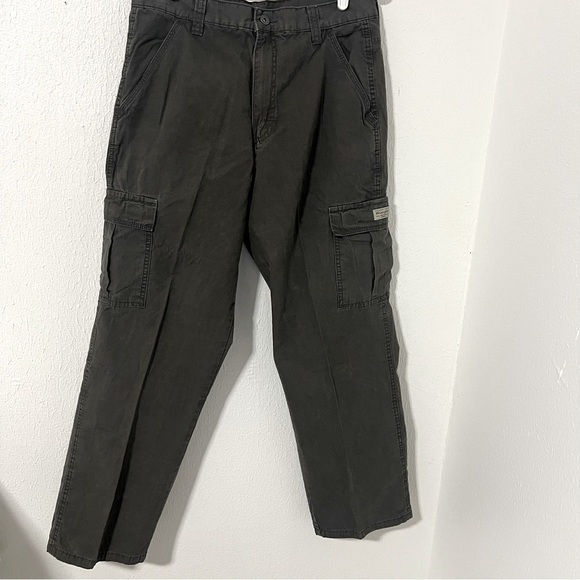 Wrangler Authentic Rip-Stop Men's Relaxed Fit 32x32 CARGO Pants 70L3WML Charcoal - Picture 1 of 7